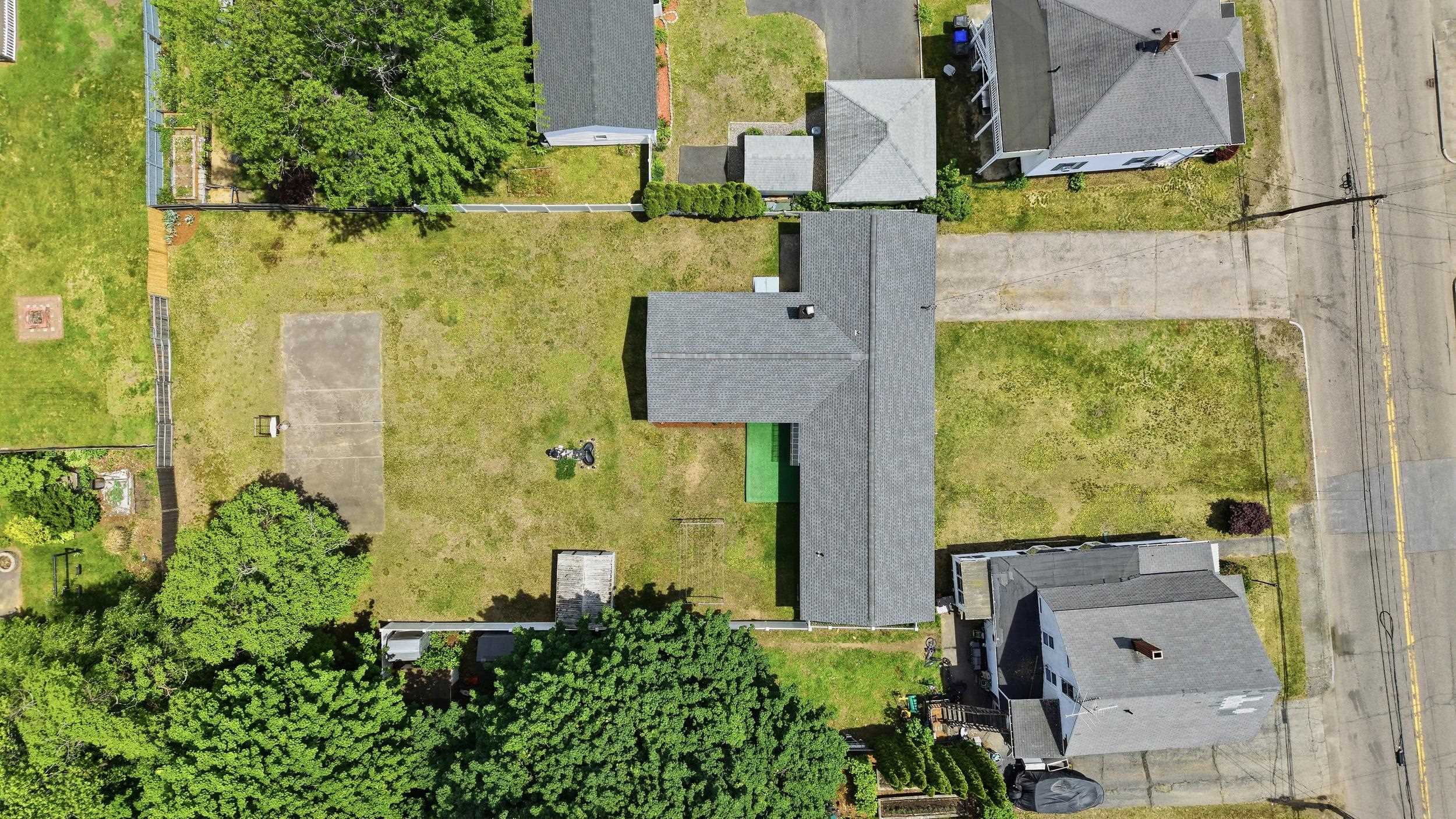 434 Cilley Road Manchester, NH 03103 - Photo 25 of 29
