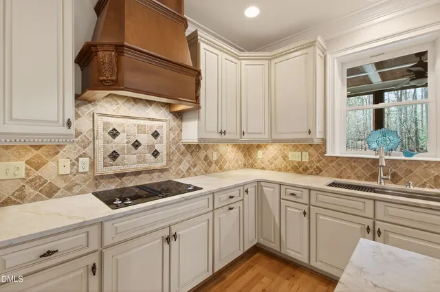 $1,095,000 | 137 Forked Pine Court, Chapel Hill, NC 27517