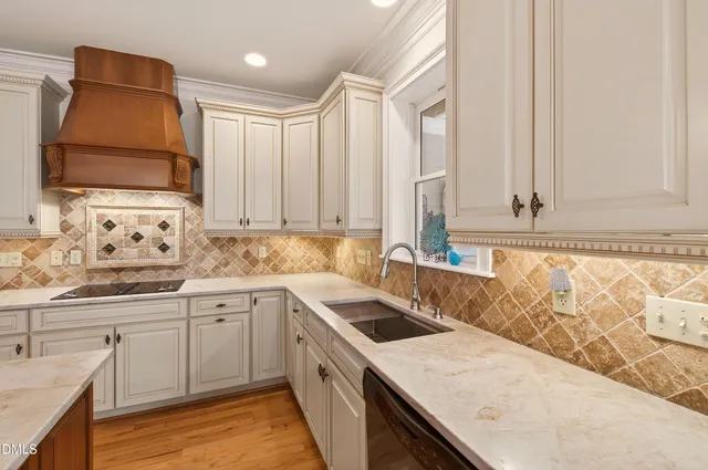 $1,095,000 | 137 Forked Pine Court, Chapel Hill, NC 27517