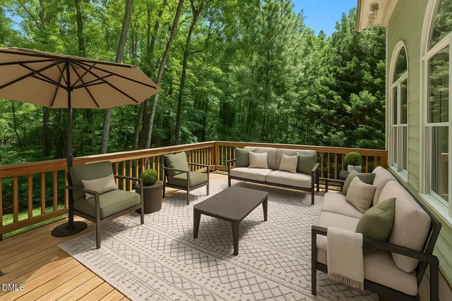 $1,095,000 | 137 Forked Pine Court, Chapel Hill, NC 27517