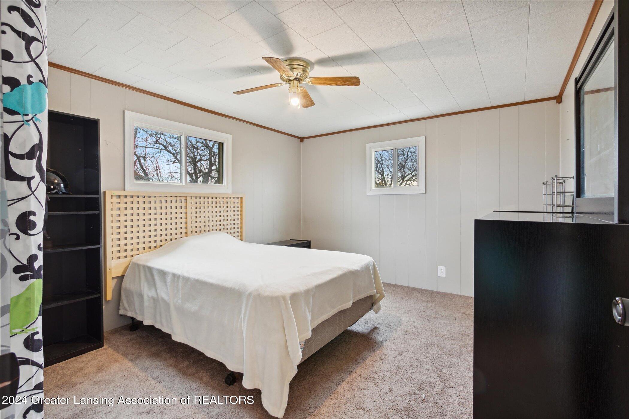 7300 South Rich Road Middleton, MI 48856 - Photo 19 of 36 19-7300-Rich-Rd-Middleton-MI-48856-Windo