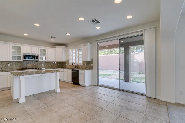 $2,845 | 8676 Moreno Mountain Avenue, Las Vegas, NV 89178