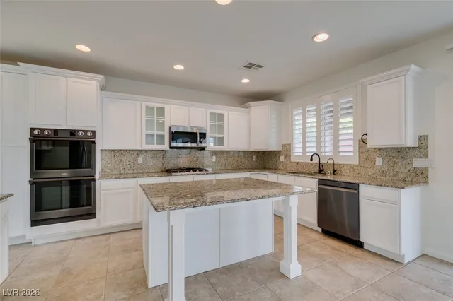 $2,845 | 8676 Moreno Mountain Avenue, Las Vegas, NV 89178