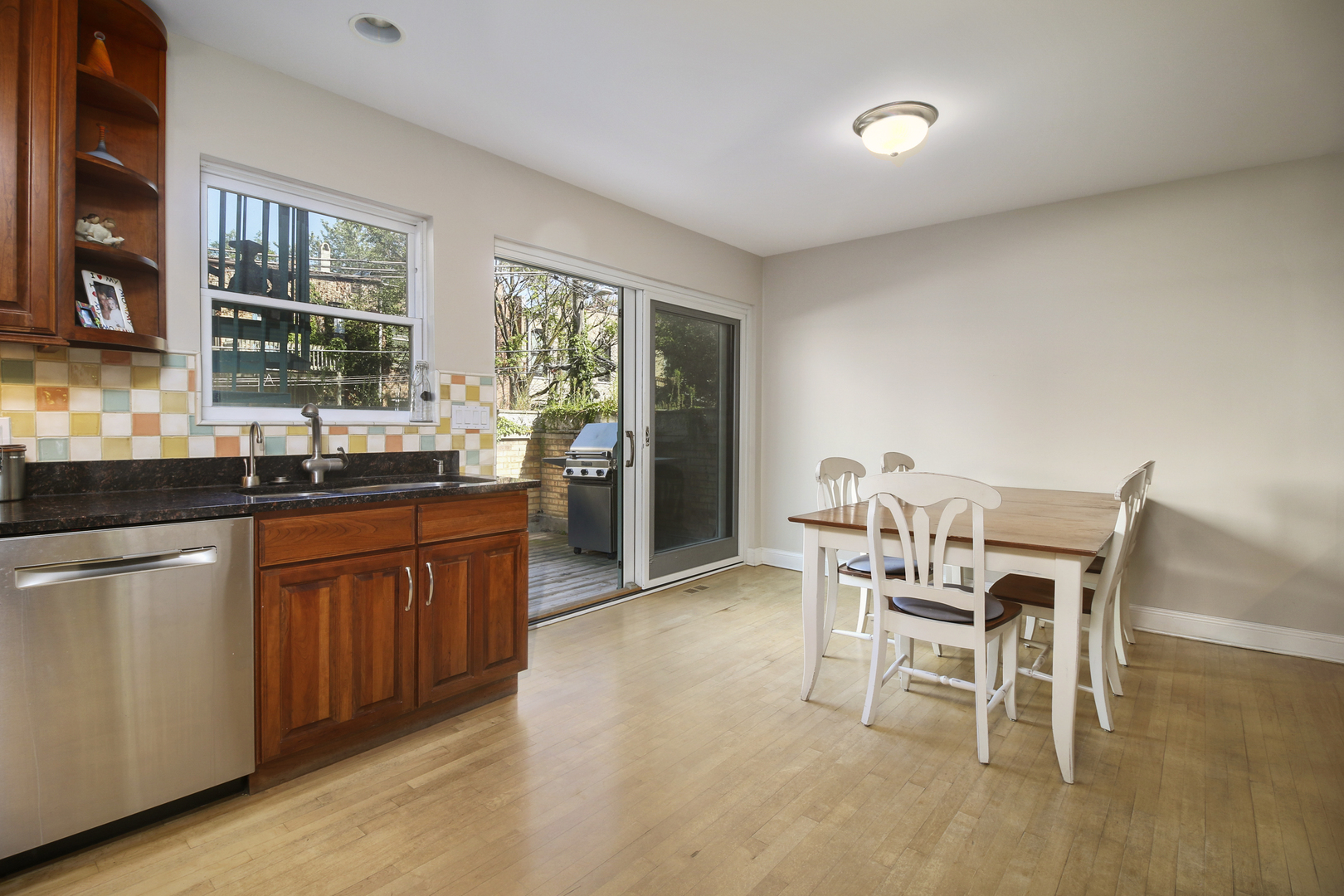 21 North Ada Street Chicago, IL 60607 - Photo 13 of 41