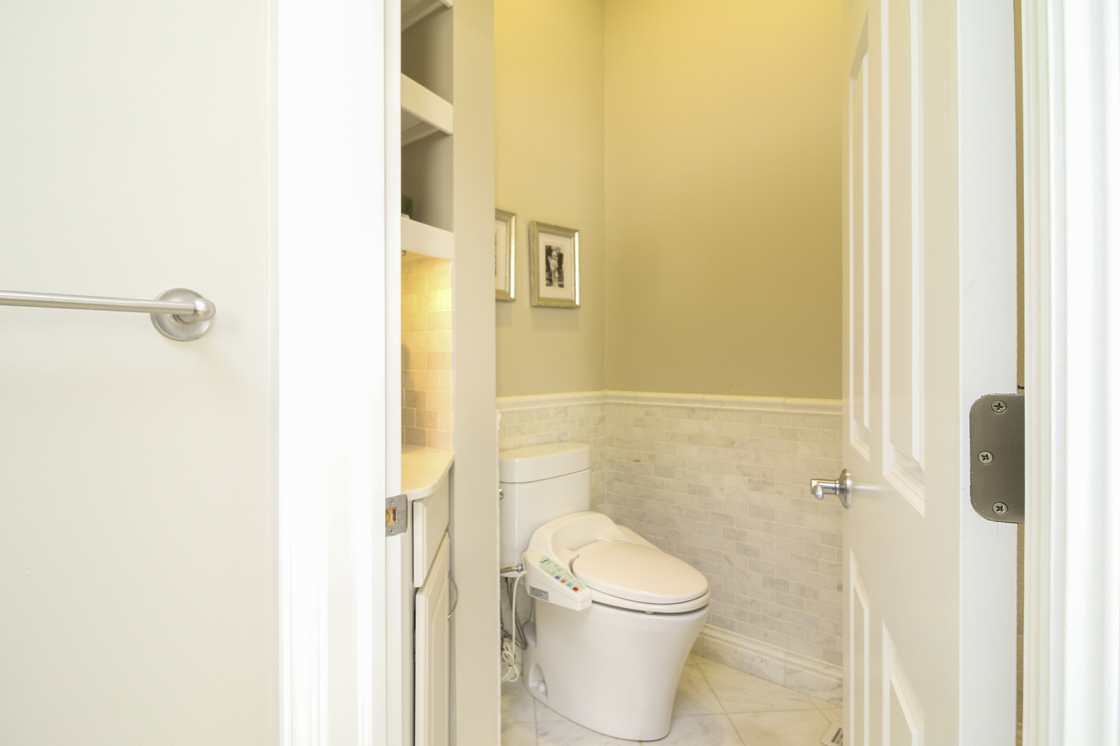 21 North Ada Street Chicago, IL 60607 - Photo 20 of 41