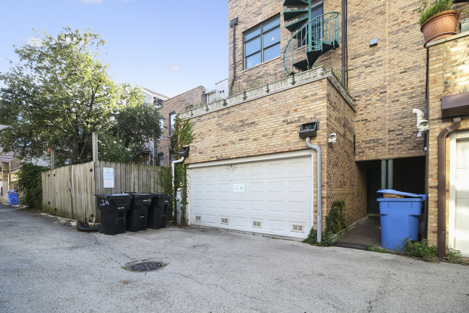 21 North Ada Street Chicago, IL 60607 - Photo 38 of 41