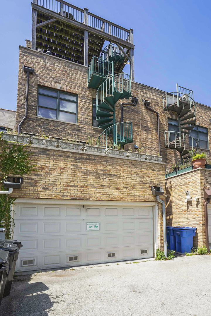 21 North Ada Street Chicago, IL 60607 - Photo 40 of 41