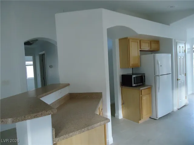 $2,100 | 9387 Rowland Heights Court, Las Vegas, NV 89178