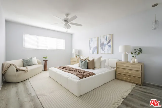 $729,000 | 4829 Whitsett Avenue, Unit 301, Valley Village, CA 91607