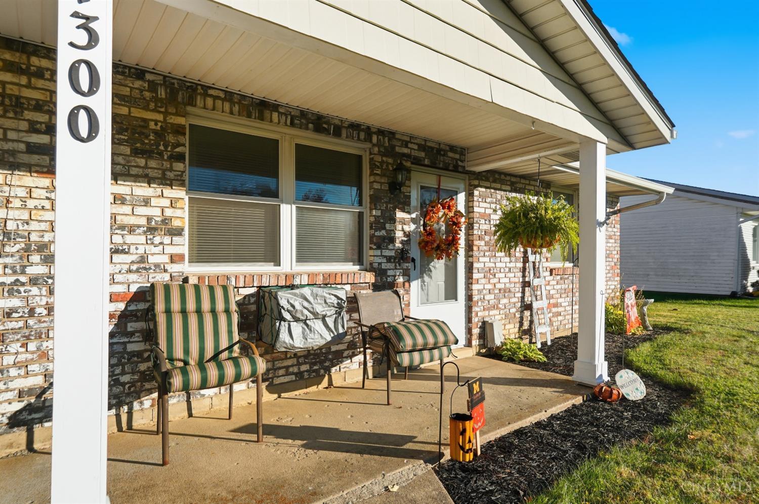 1300 Deerfield Road Lebanon, OH 45036 - Photo 5 of 77 Gallery Image 5