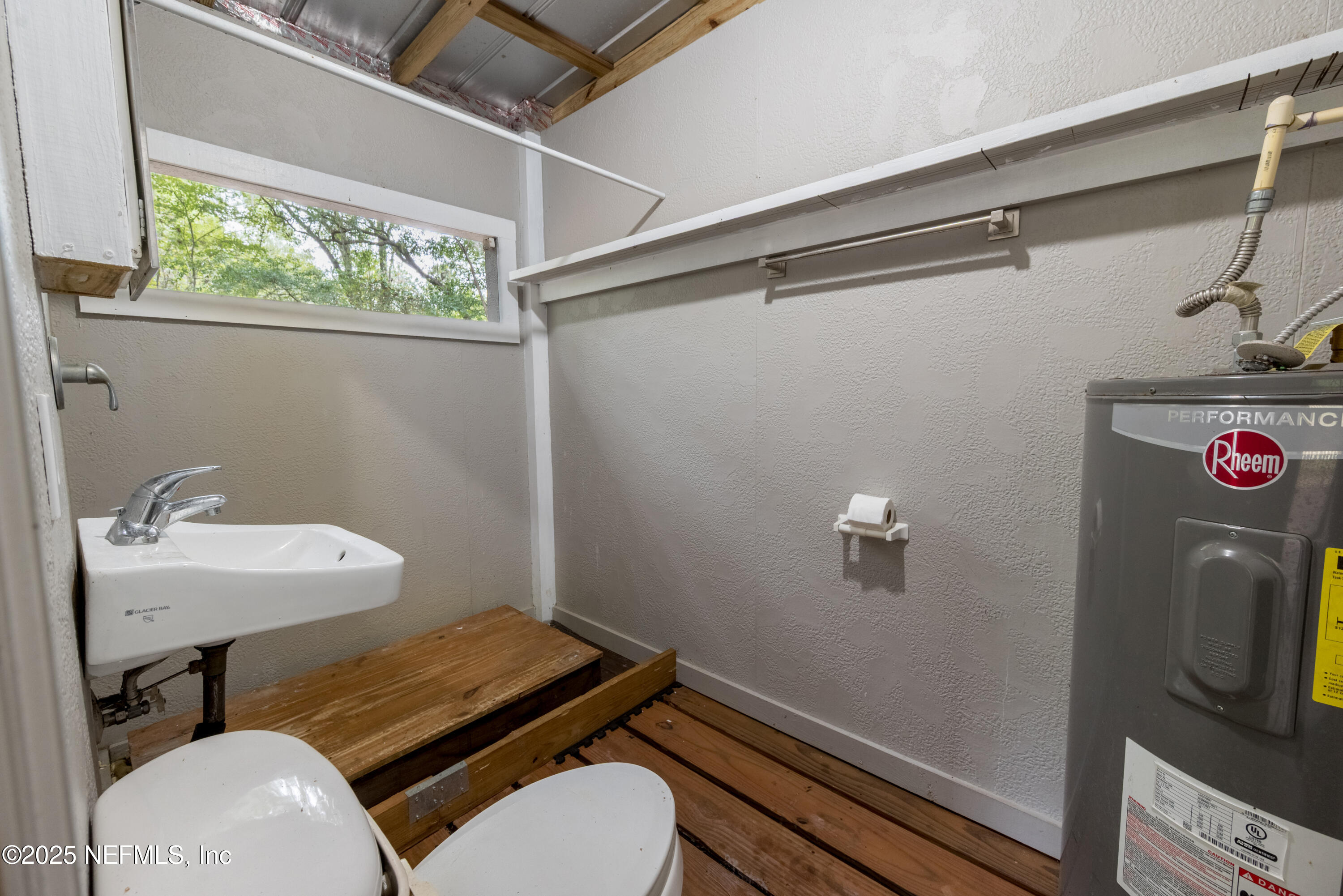 9019 State Rte 100 Starke, FL 32091 - Photo 19 of 38 9019 SE State Route 100-20