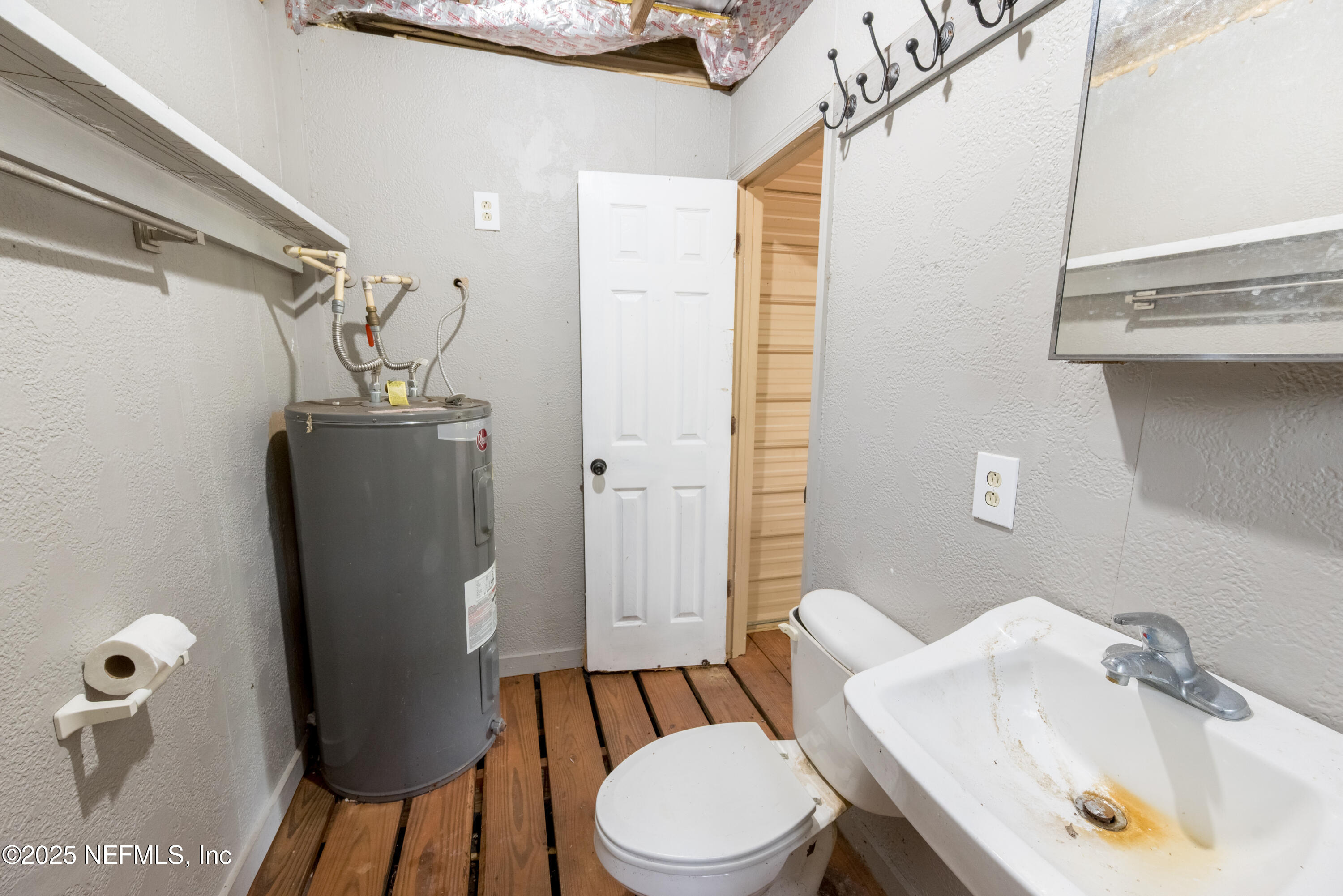 9019 State Rte 100 Starke, FL 32091 - Photo 21 of 38 9019 SE State Route 100-22