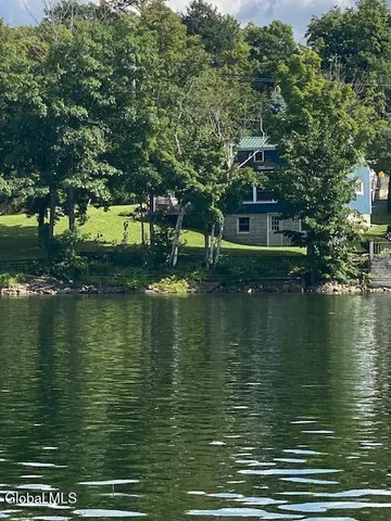 $339,500 | 26 O Hanlon Lane, Berne, NY 12059