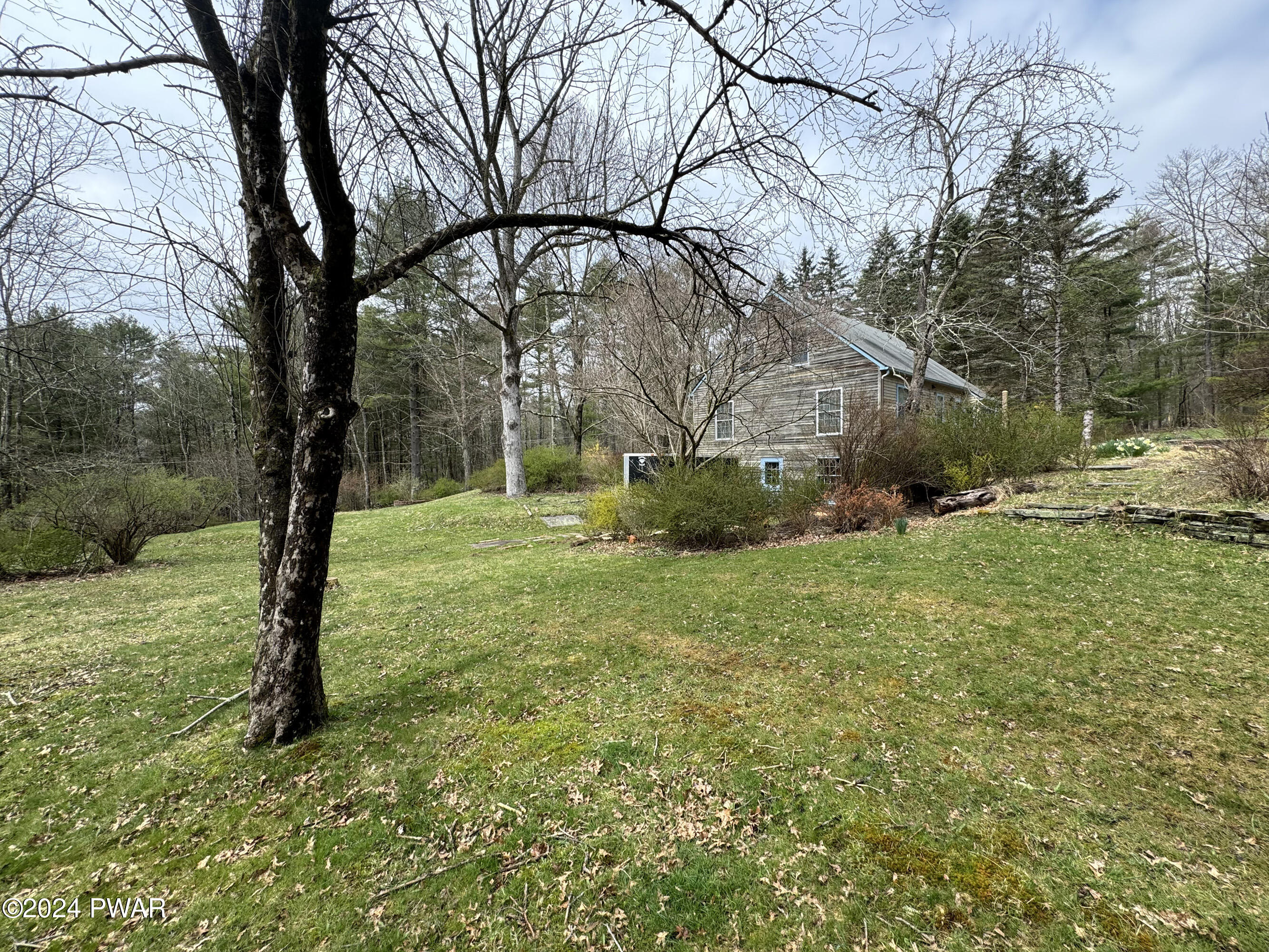 113 Hendricks Road Hawley, PA 18428 - Photo 25 of 31 Gallery Image 25