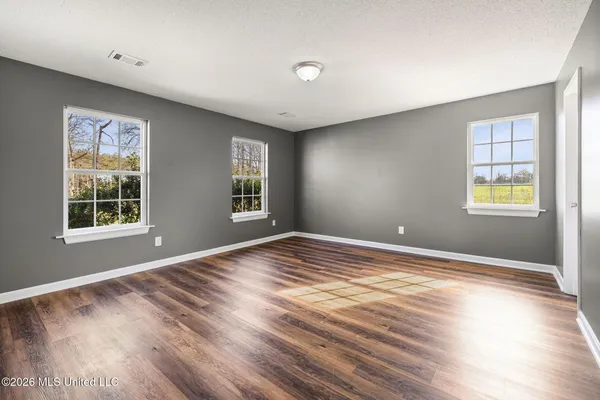 $162,000 | 1211 Scott Avenue, Lambert, MS 38643