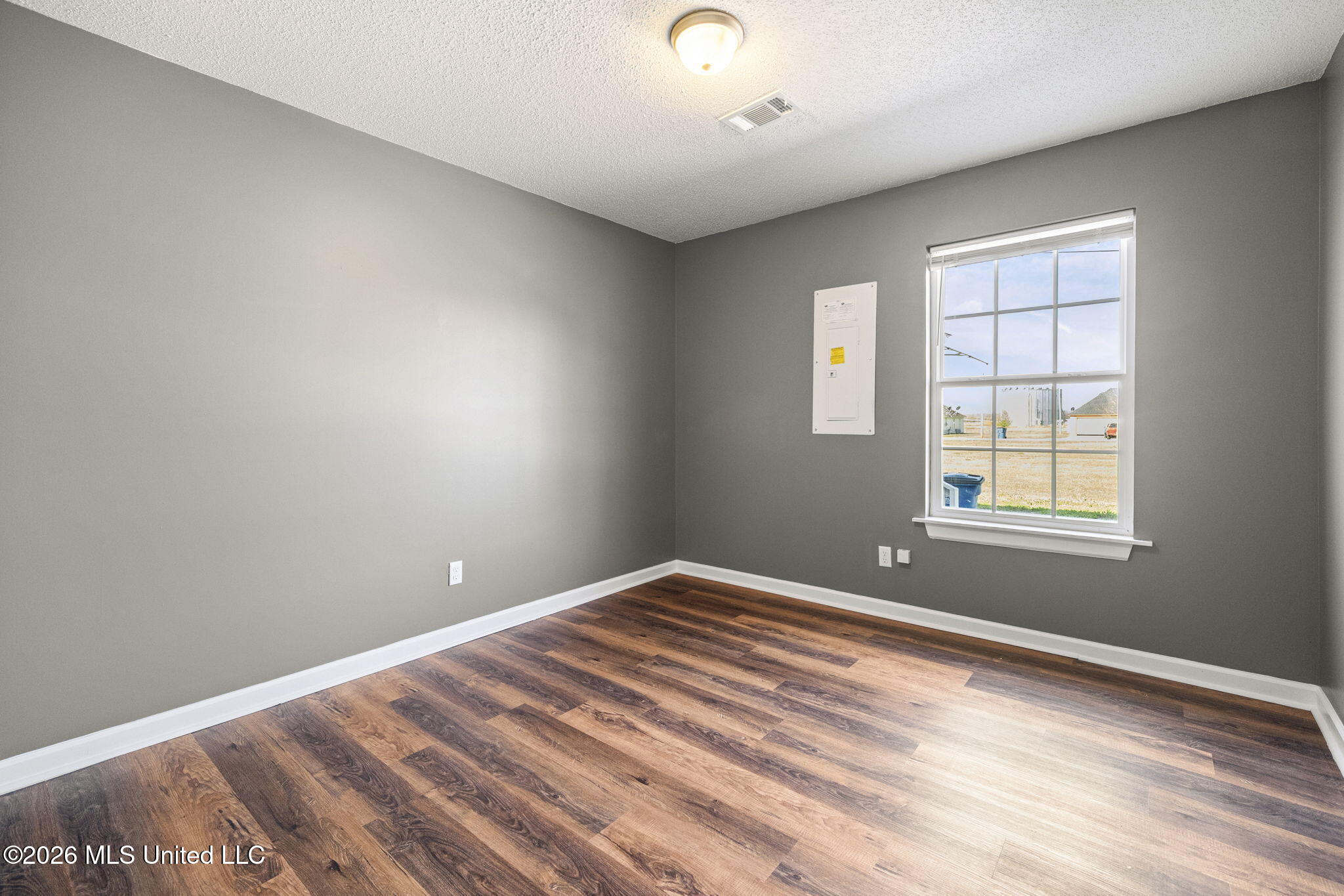 1211 Scott Avenue Lambert, MS 38643 - Photo 21 of 28 Second bedroom