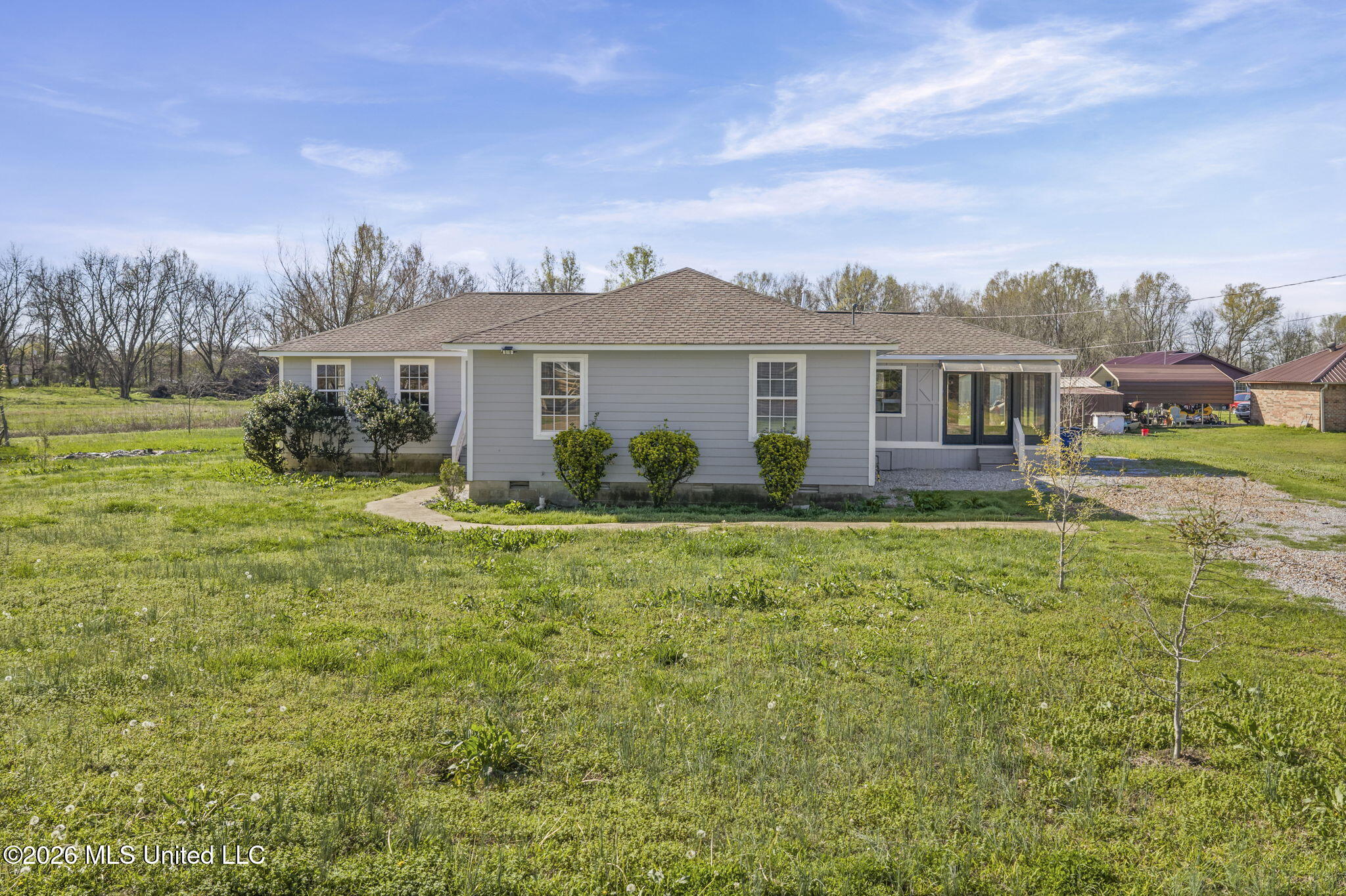 1211 Scott Avenue Lambert, MS 38643 - Photo 4 of 28 Front view