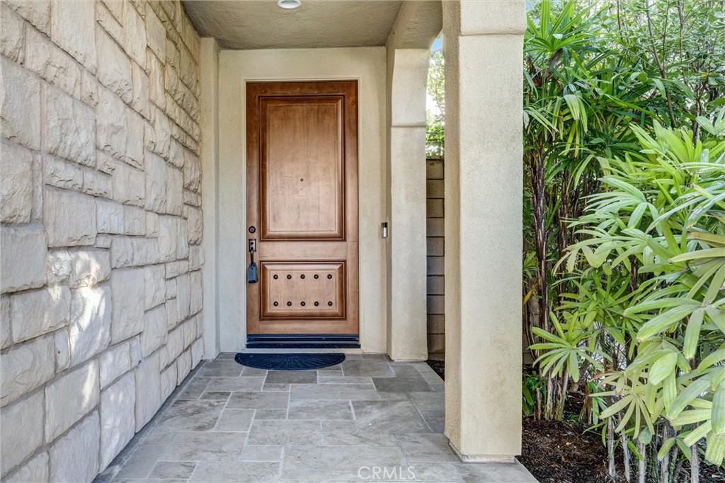 65 Mapleton Irvine, CA 92620 - Photo 2 of 29 Gallery Image 2
