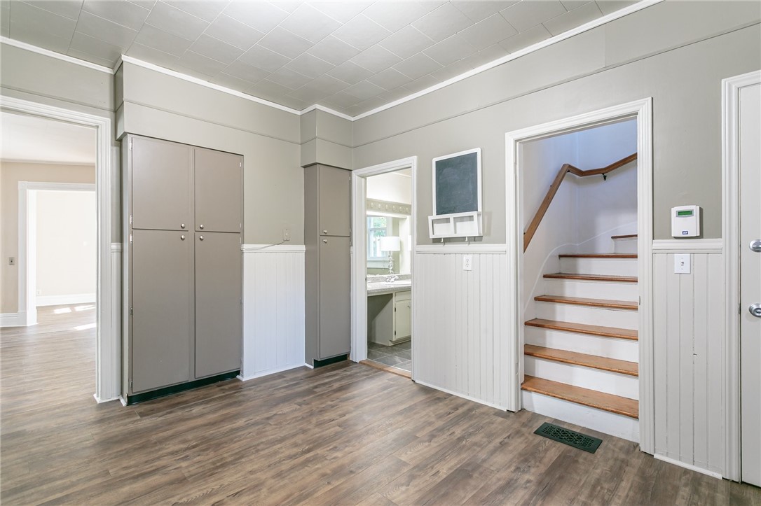 716 Linden Street Rochester, NY 14620 - Photo 15 of 34