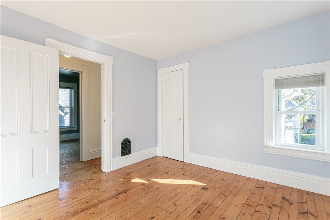 716 Linden Street Rochester, NY 14620 - Photo 21 of 34