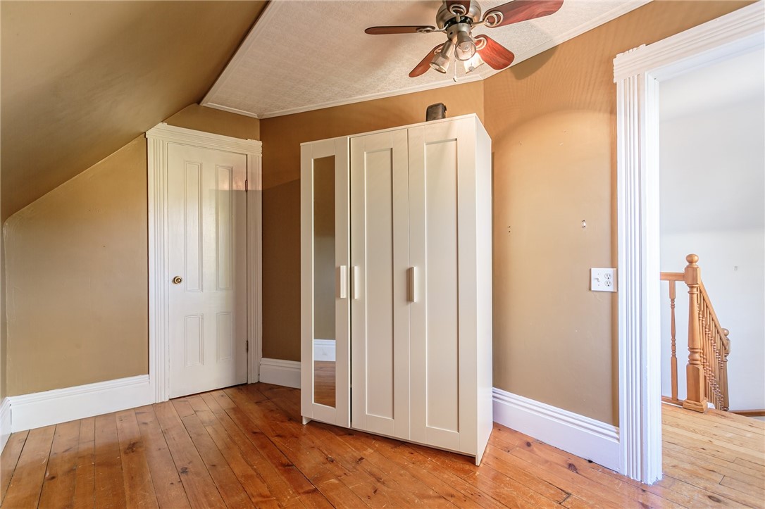 716 Linden Street Rochester, NY 14620 - Photo 24 of 34