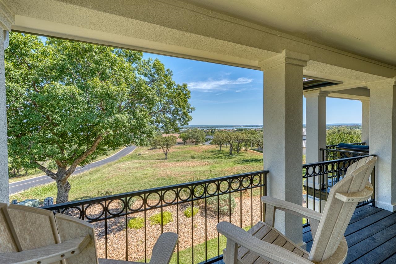 3305 Close Call Horseshoe Bay, TX 78657 - Photo 12 of 30 a view of a balcony
