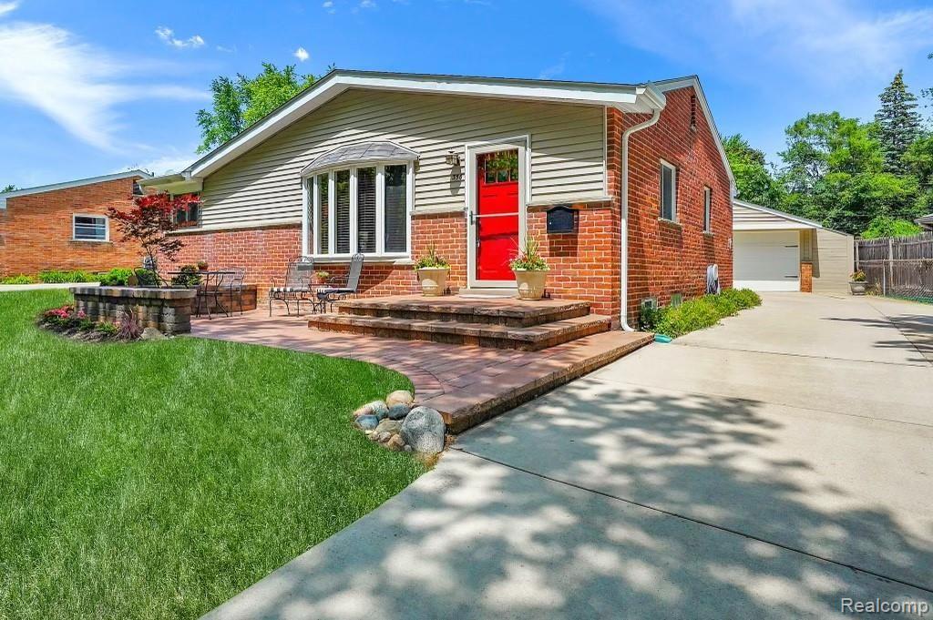 356 Winry Drive Rochester Hills, MI 48307 - Photo 2 of 30