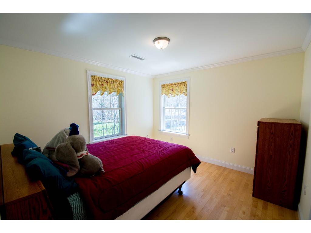 26 New Searles Road Nashua, NH 03062 - Photo 20 of 31