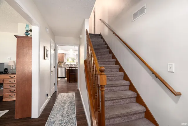 $384,900 | 936 Brookridge Court, Lafayette, IN 47909