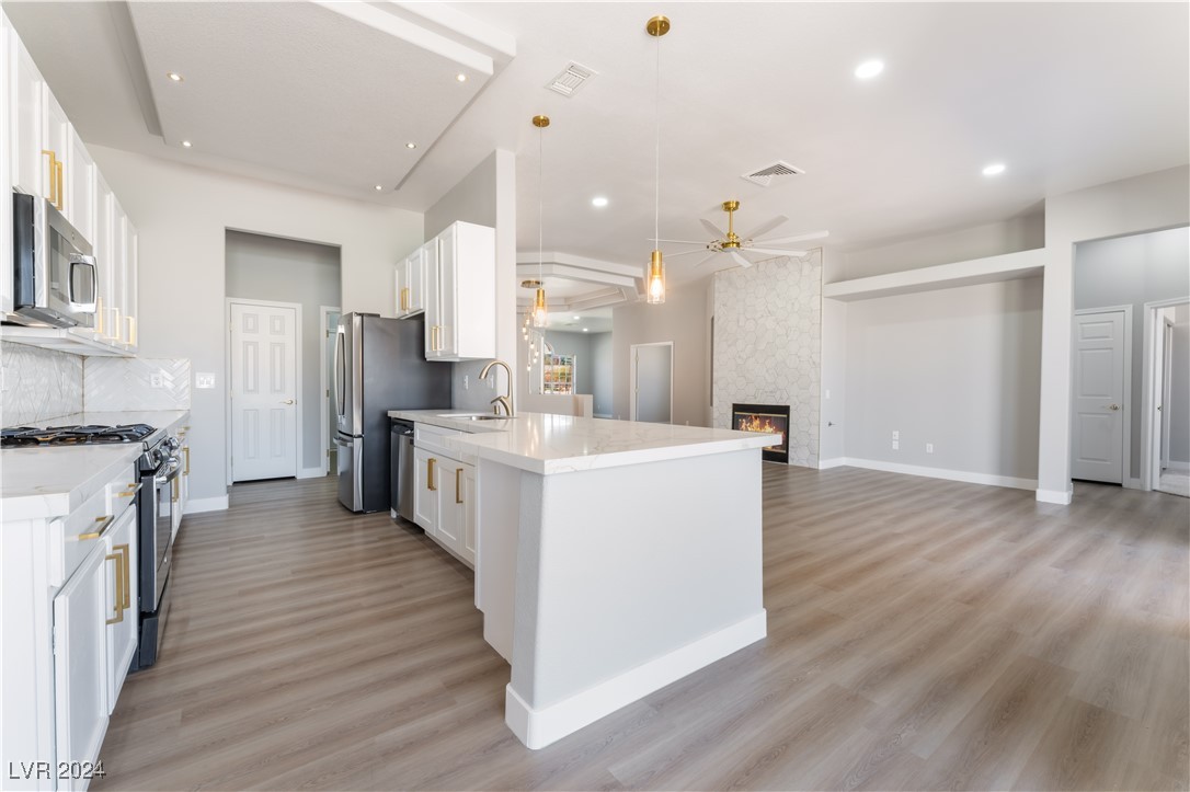 8644 Highland View Las Vegas, NV 89145 - Photo 14 of 41