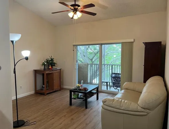 $1,625 | 660 Cypress Club Way, Unit L11, Deerfield Beach, FL 33064
