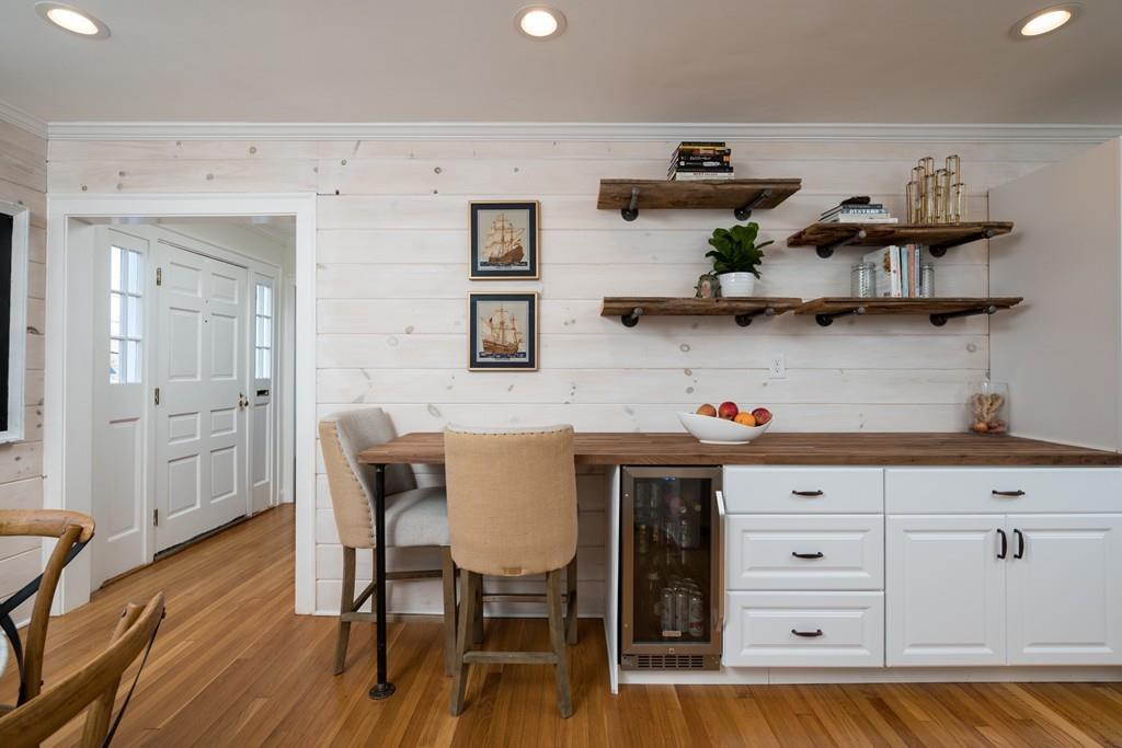 26 Buckingham Road Milton, MA 02186 - Photo 4 of 33