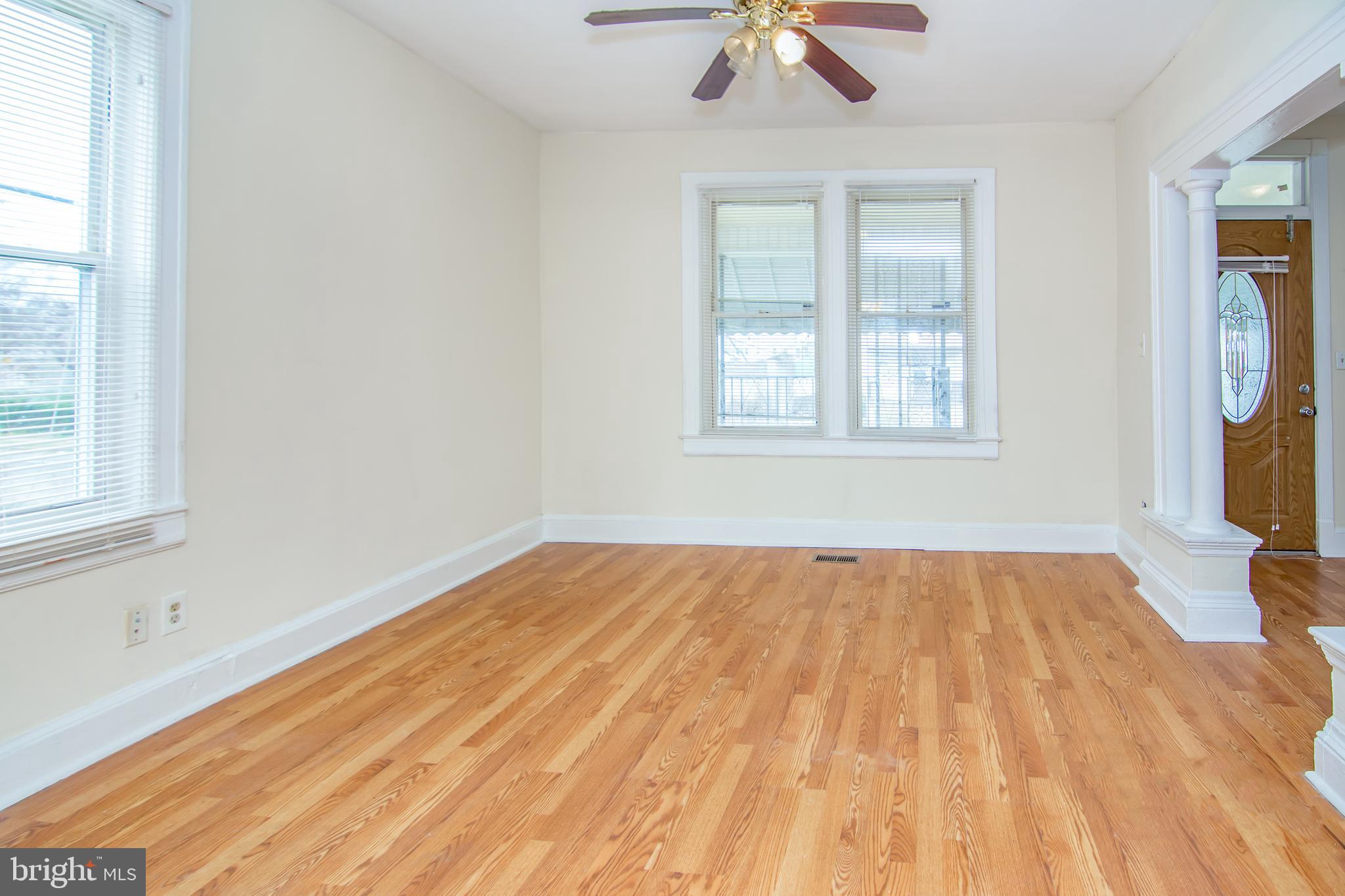 5258 St Charles Avenue Baltimore, MD 21215 - Photo 2 of 3