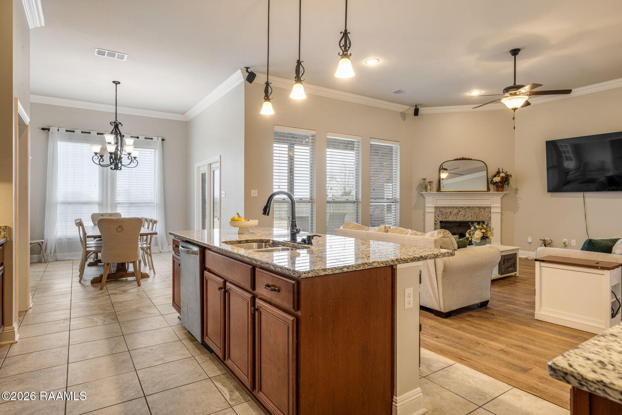 101 Chemet Road Youngsville, LA 70592 - Photo 11 of 29 Large working island