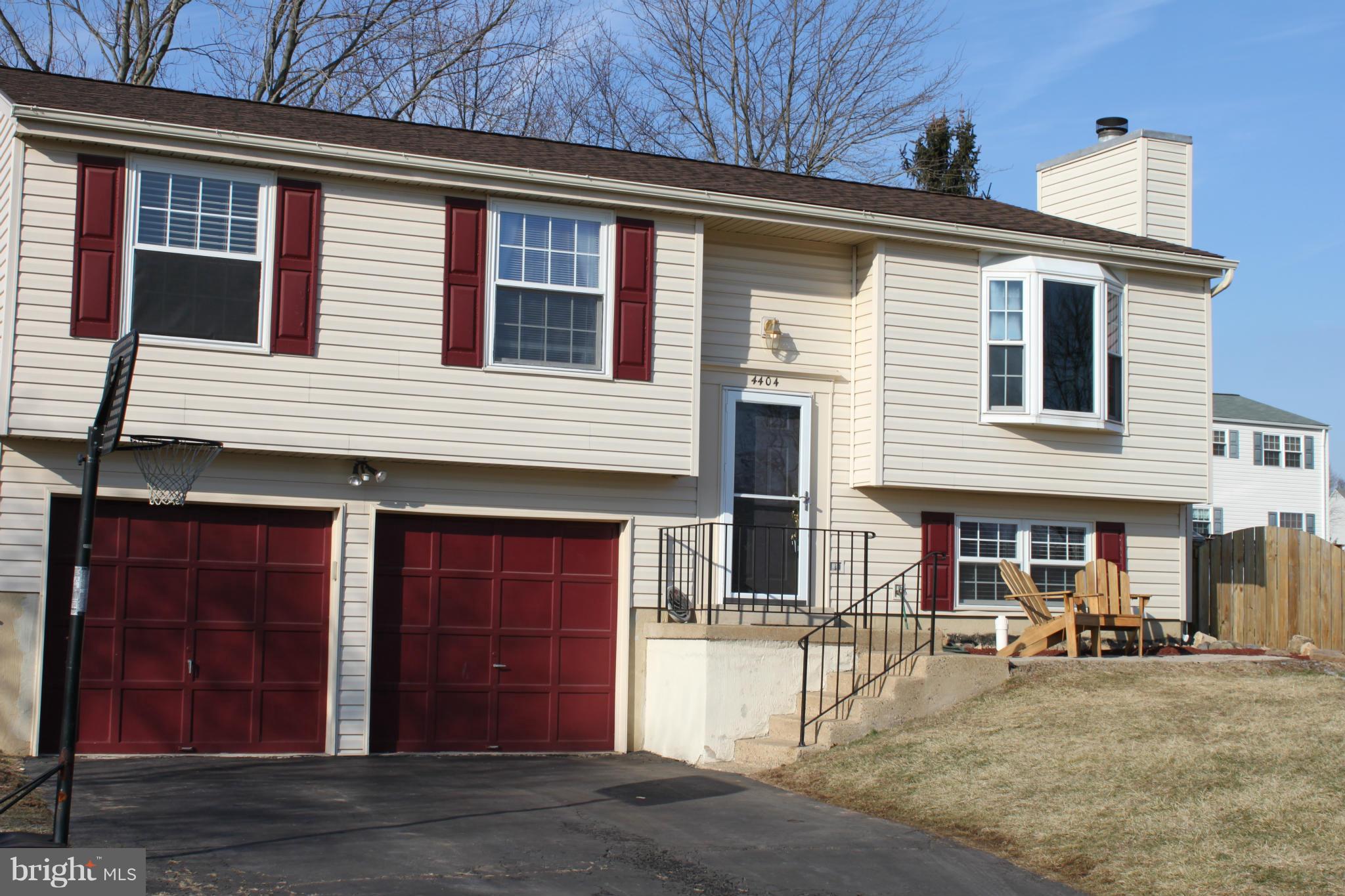 4404 Cub Run Road Chantilly, VA 20151 - Photo 2 of 30 a view of a house with sitting area