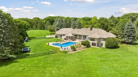 $1,950,000 | 1615 Northridge Drive, Wayzata, MN 55391