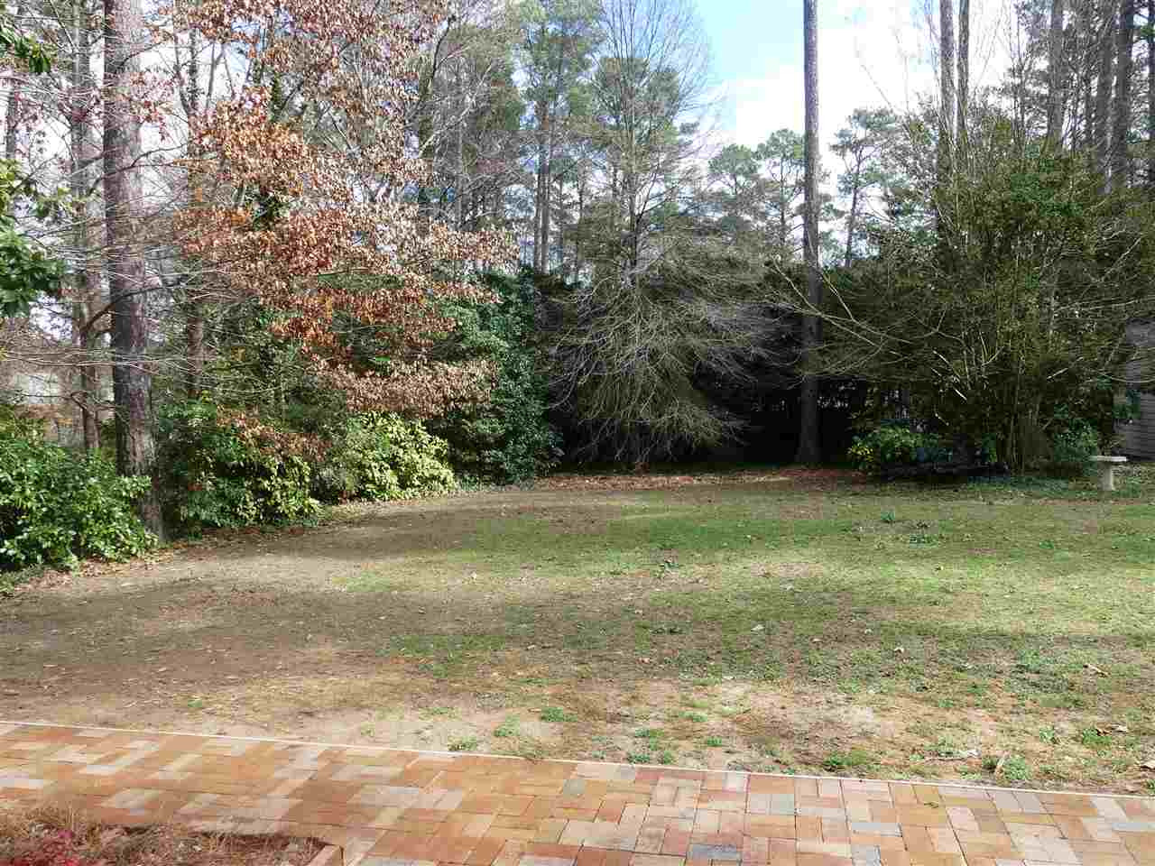 6004 Winthrop Drive Raleigh, NC 27612 - Photo 24 of 25 Photo 24