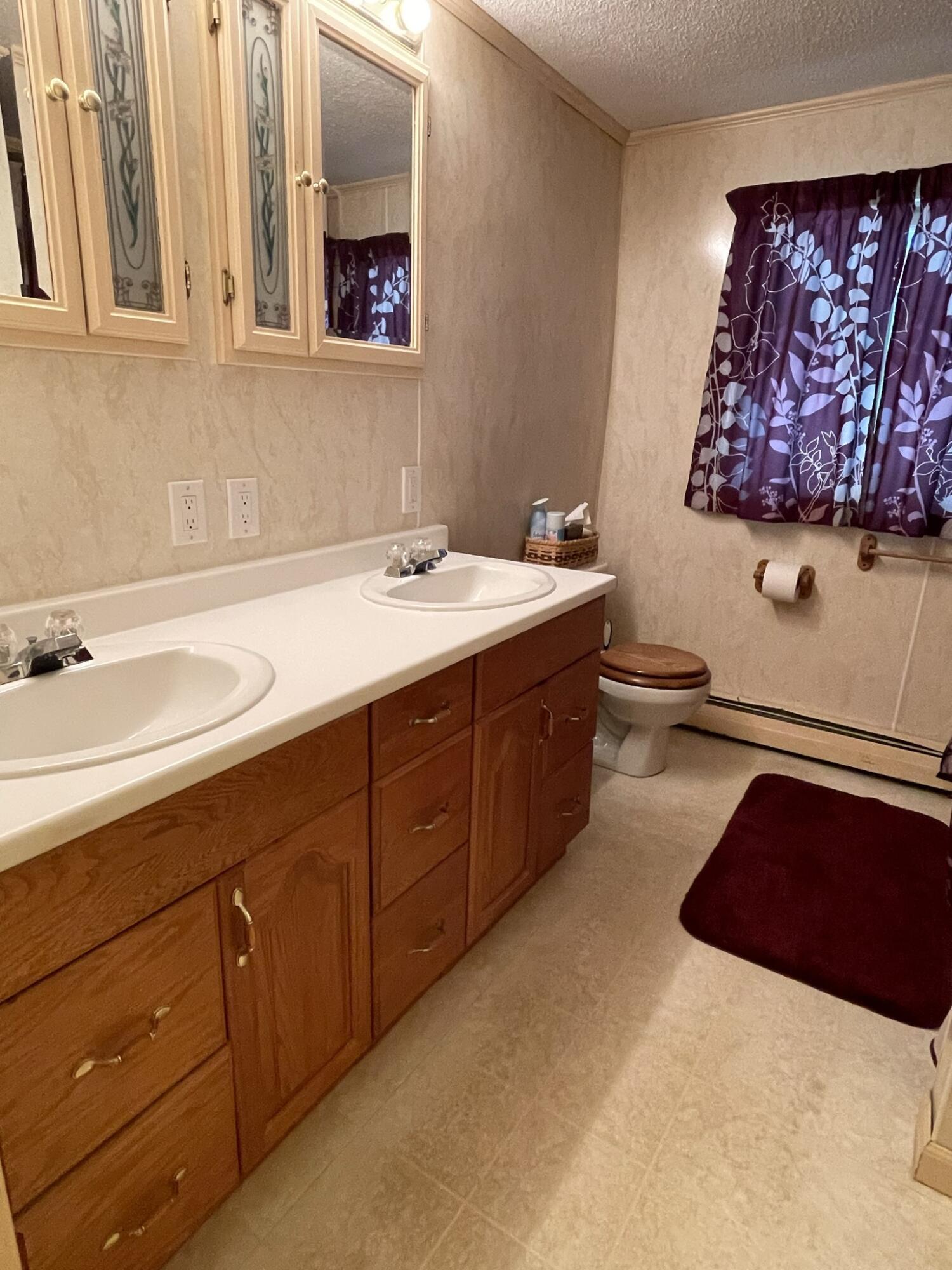 435 Quaker Ridge Road Casco, ME 04015 - Photo 25 of 30 Full Bath