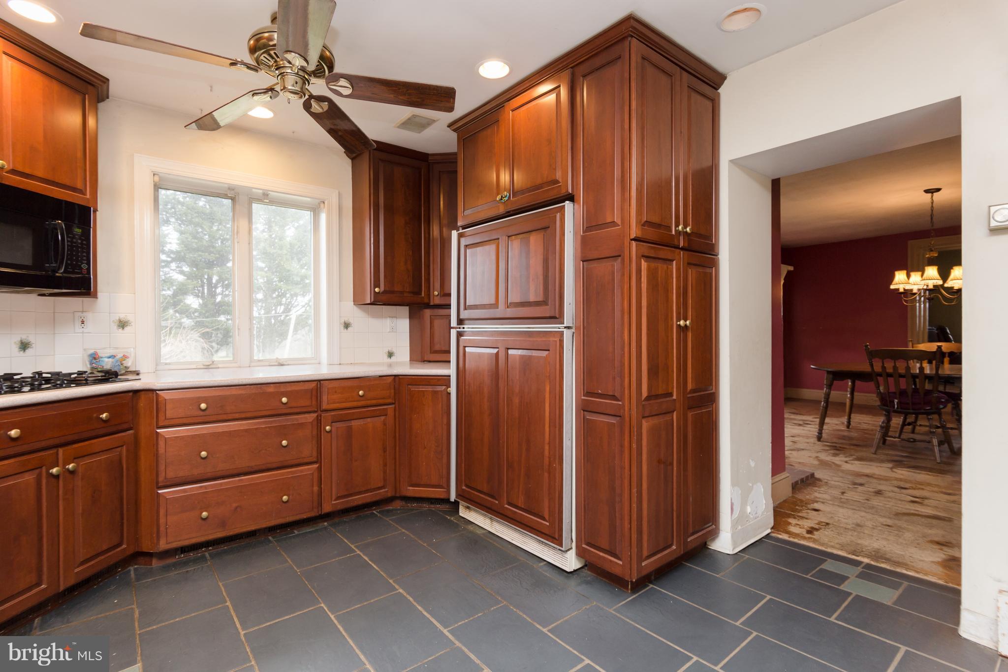 671 East Reeceville Road Coatesville, PA 19320 - Photo 12 of 37