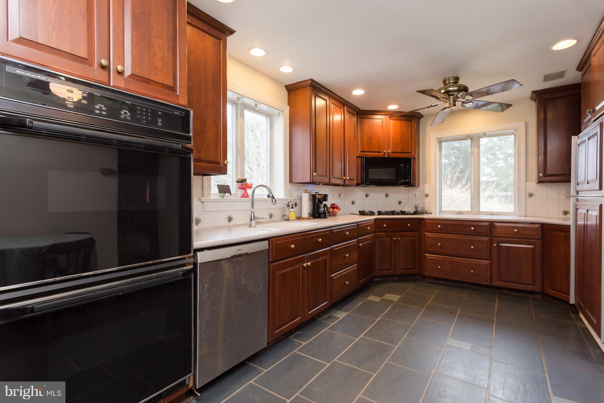 671 East Reeceville Road Coatesville, PA 19320 - Photo 13 of 37