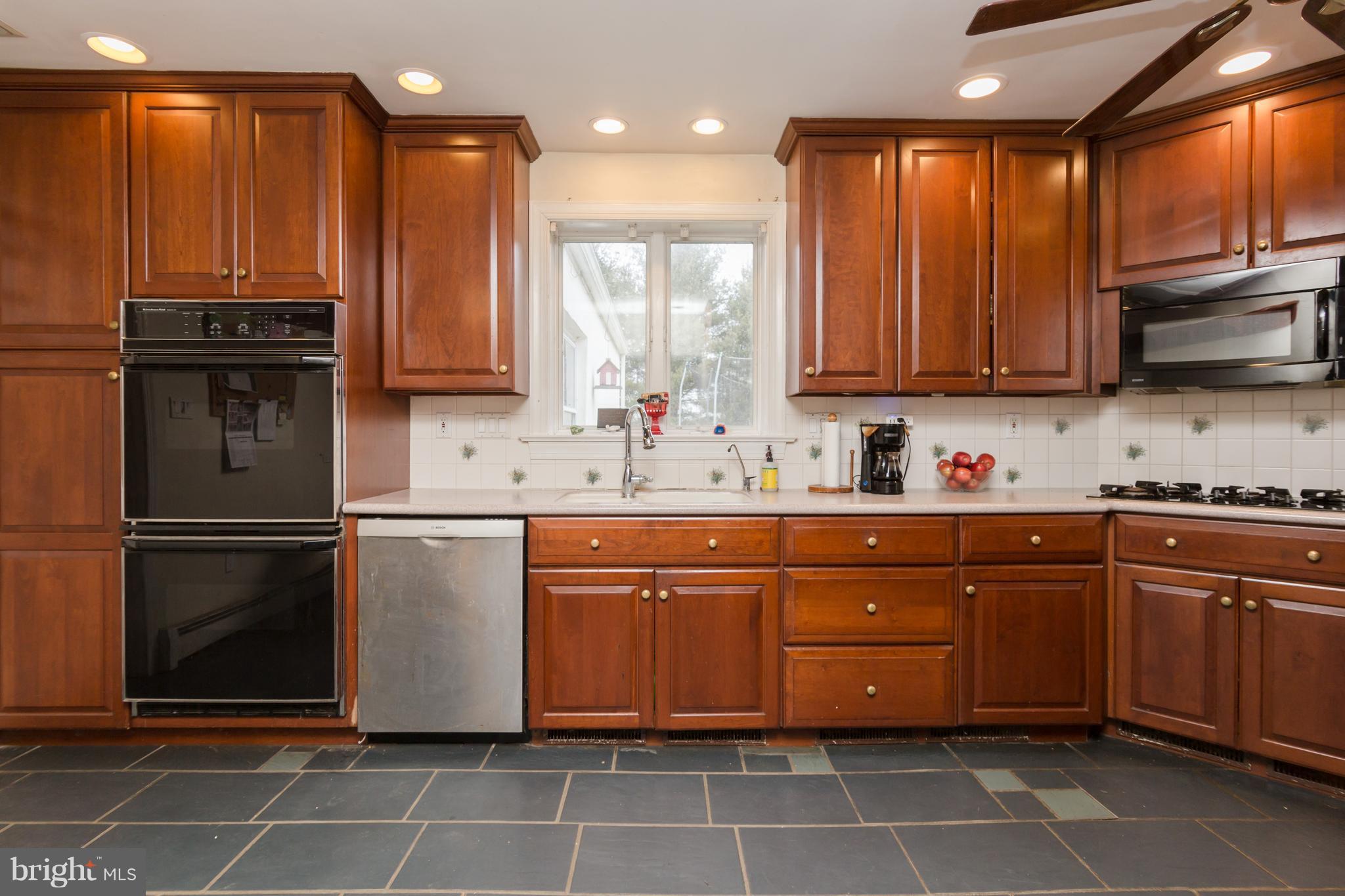 671 East Reeceville Road Coatesville, PA 19320 - Photo 14 of 37