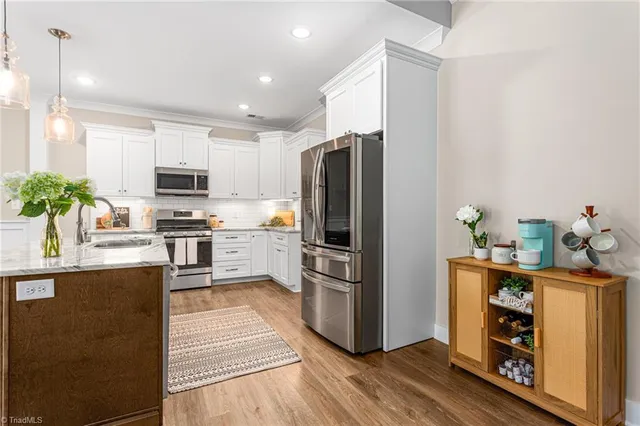 $474,500 | 7004 Westfield Village Circle, Summerfield, NC 27358