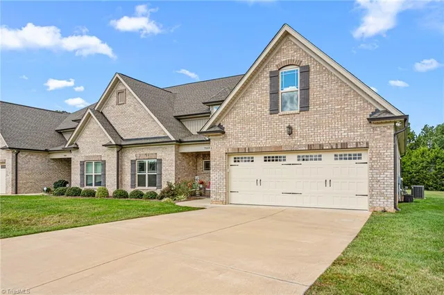 $474,500 | 7004 Westfield Village Circle, Summerfield, NC 27358