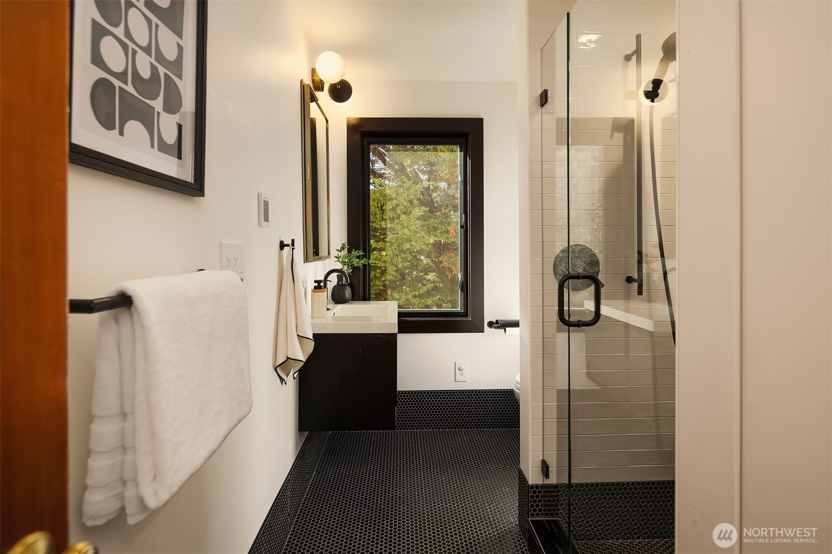 17825 Normandy Terrace Southwest Normandy Park, WA 98166 - Photo 30 of 40