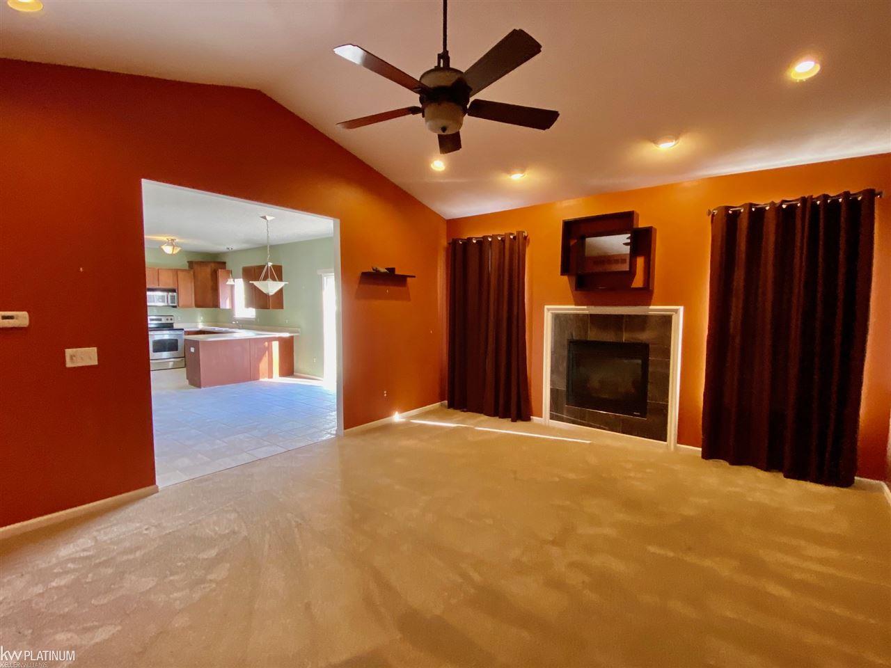 2761 Eastern Avenue Rochester Hills, MI 48307 - Photo 12 of 36