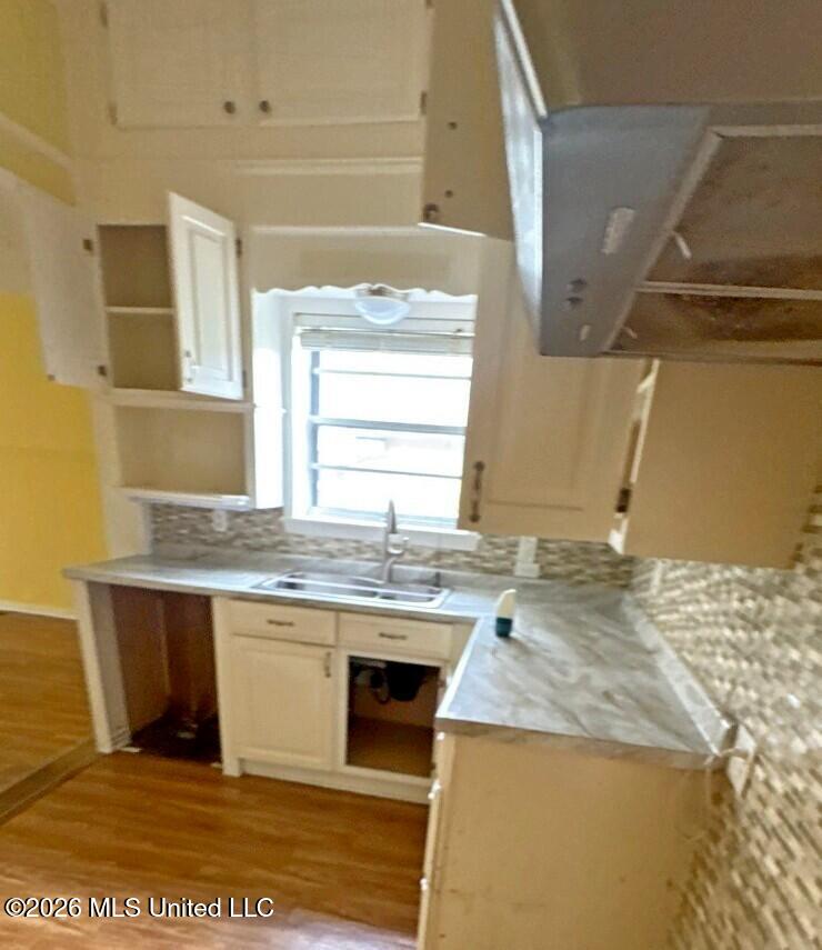 1022 Markham Street Vicksburg, MS 39180 - Photo 3 of 14 8