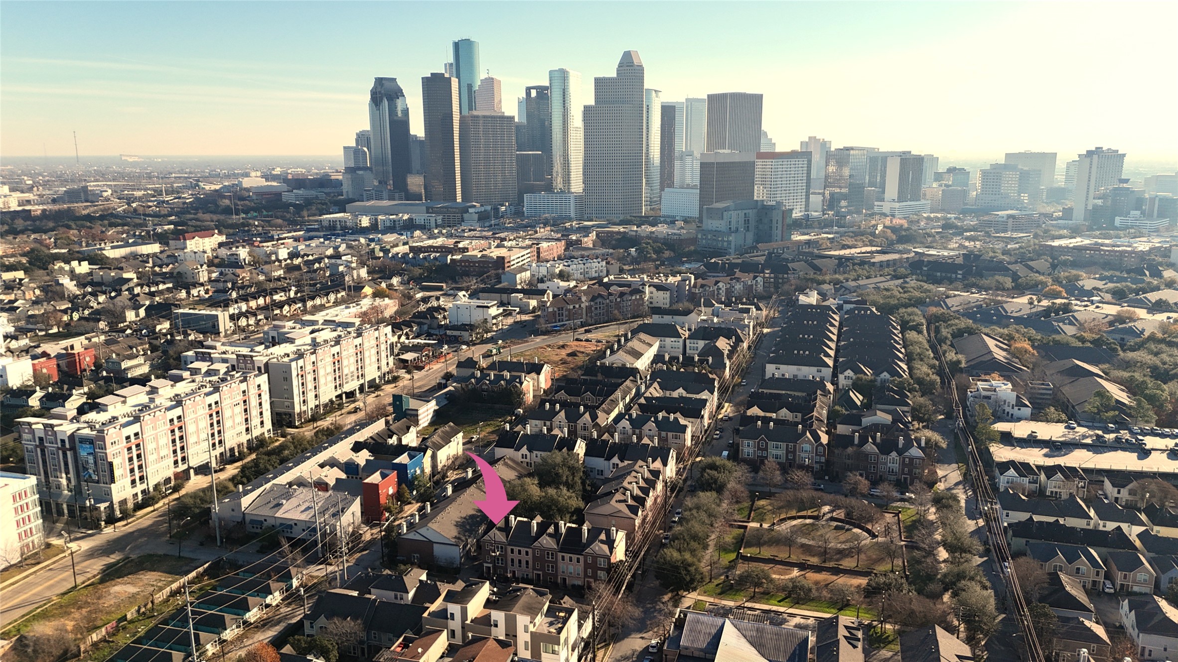 1809 Gillette Street Houston, TX 77019 - Photo 30 of 35 a view of a city with tall buildings