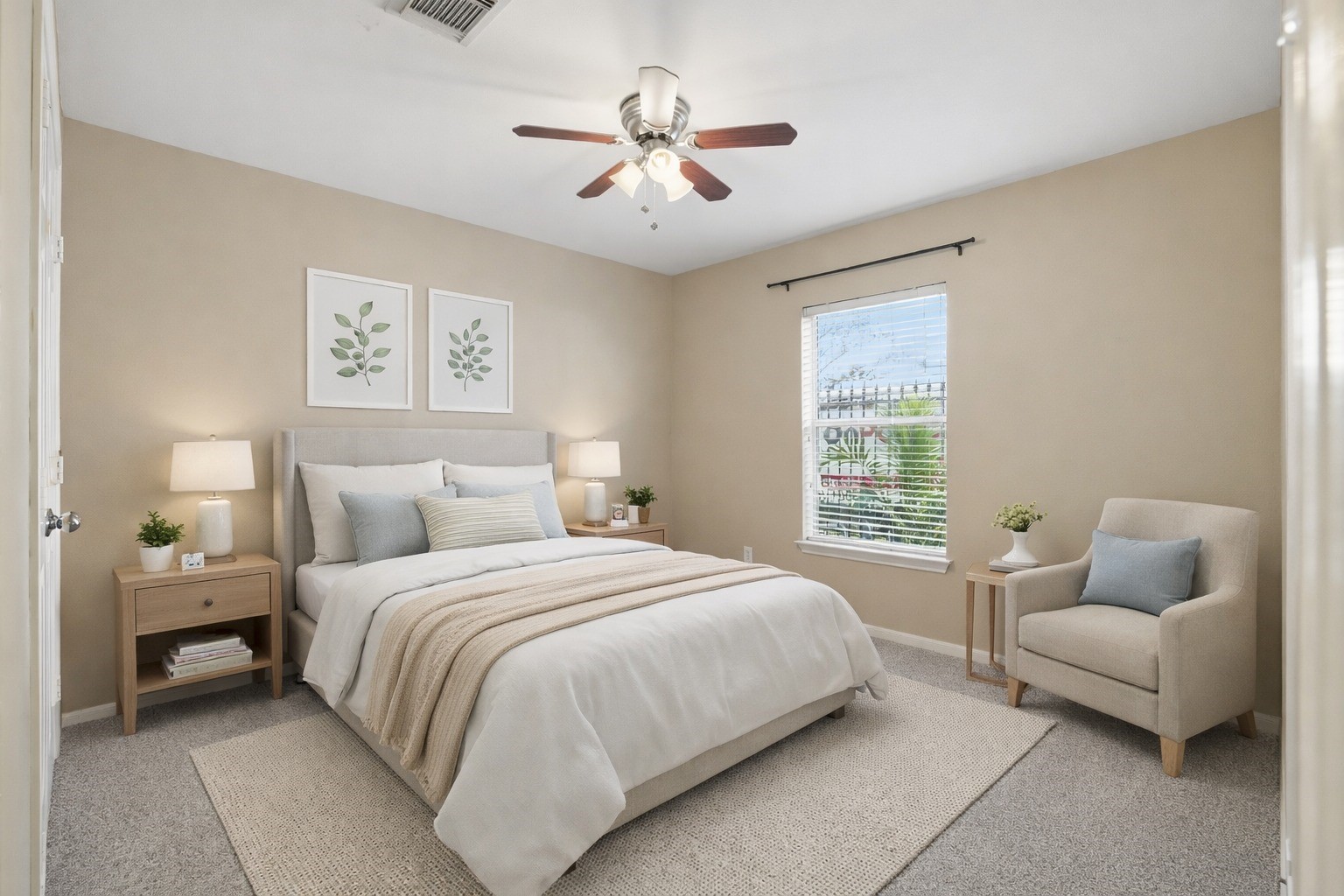 1809 Gillette Street Houston, TX 77019 - Photo 5 of 35 a bedroom with a bed and a couch