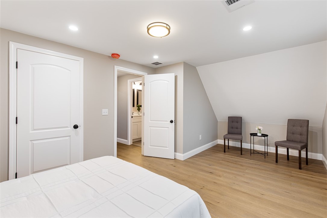 162 Colonial Road Providence, RI 02906 - Photo 25 of 36