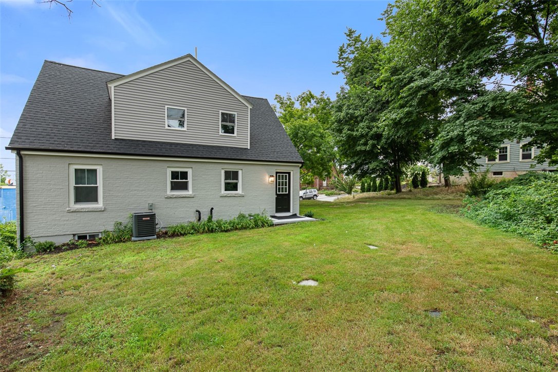 162 Colonial Road Providence, RI 02906 - Photo 33 of 36